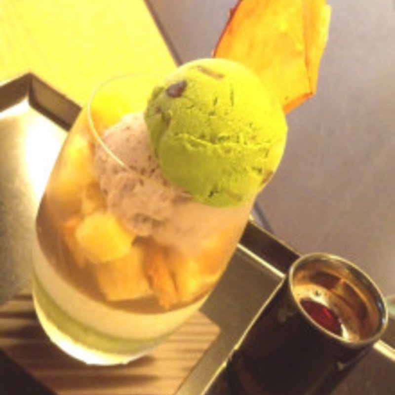 抹茶パフェ(OKU （オク）)