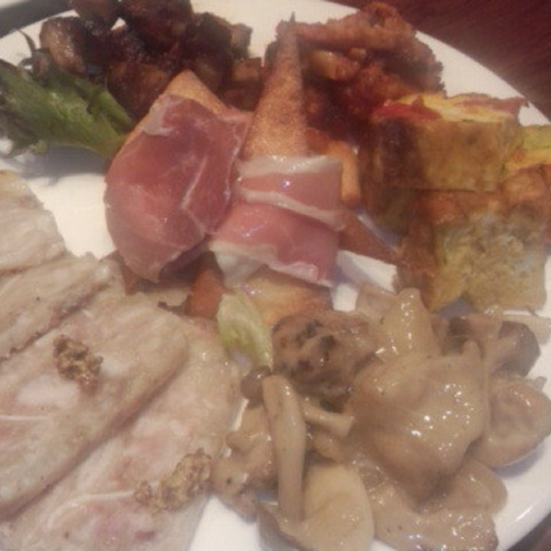 つまみの盛り合わせ(Osteria La Mascherina （オステリア ラ マスケリーナ）)