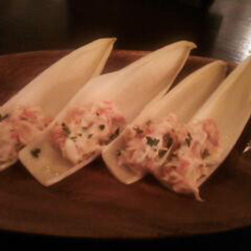 アンディーブとカニのサラダ(PACE （パーチェ）)