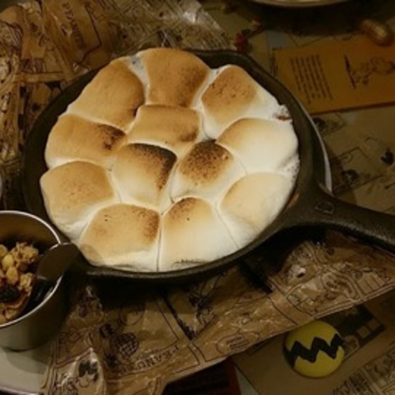 ビーグル・スカウトスモア(PEANUTS Cafe 中目黒)