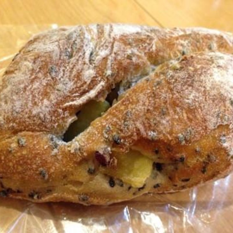 ごまおさつ(ピク ニケ)