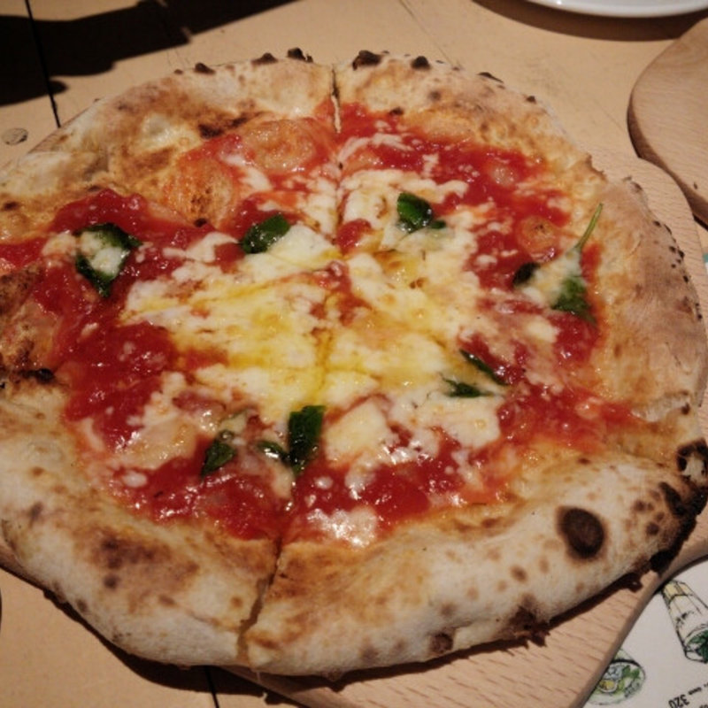 マルゲリータ(ピッツァフォルノカフェ （PIZZA　FORNO　CAFE）)