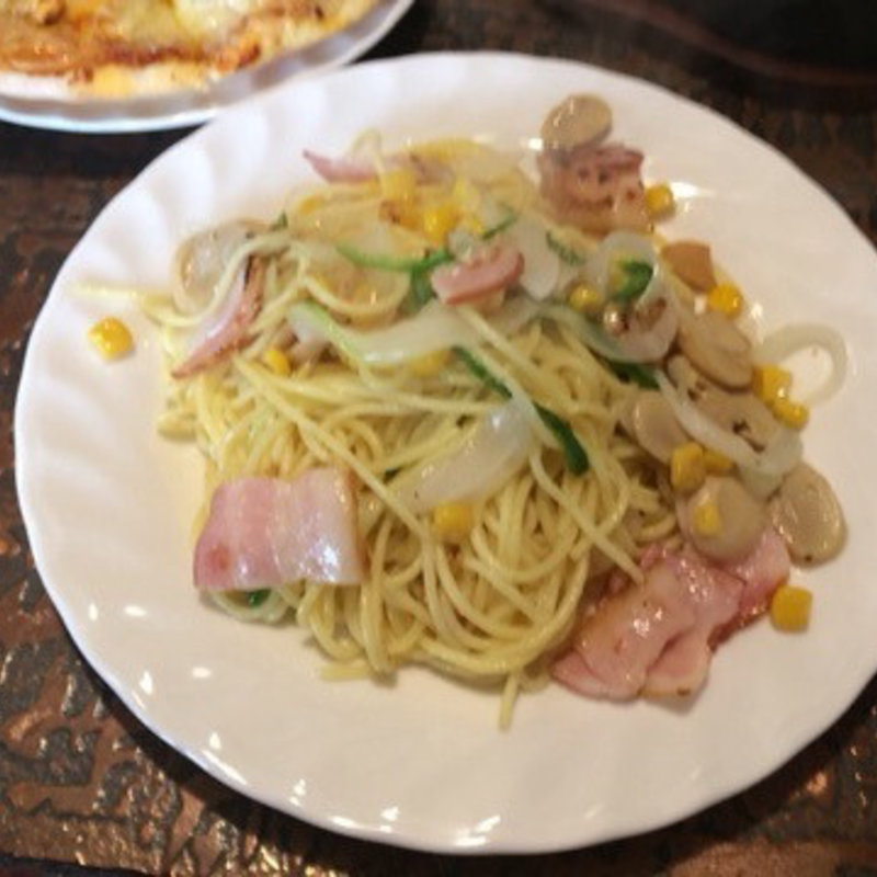 ミラノ（塩バター炒めのﾊﾟｽﾀ）(pizza専門店 ﾍﾞﾙﾍﾟｲ)