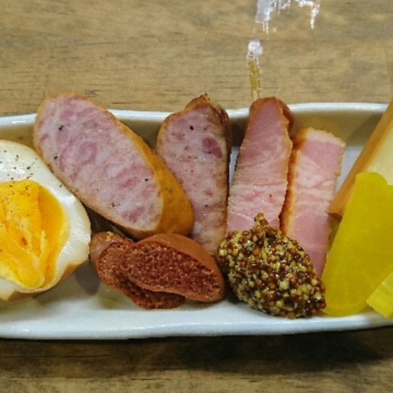 スモーク盛り(立呑み Q)