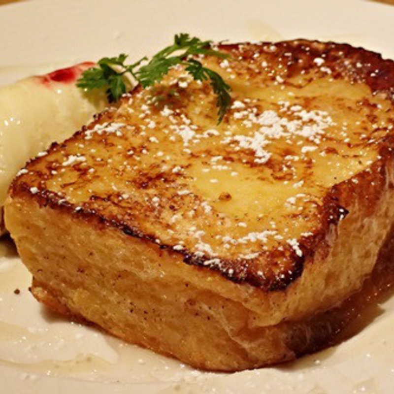 魅惑のフレンチトーストバニラ添え(QUEEN OF CHICKENS 恵比寿店 （クイーン　オブ　チキンズ）)