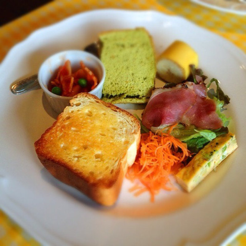 自家製パンモーニング(Rakka （ラッカ）)