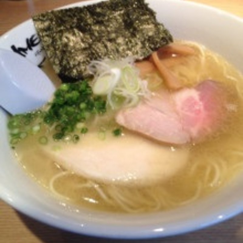 芳醇鶏だしらーめん（塩）(RAMEN　にじゅうぶんのいち （RAMEN　1/20）)