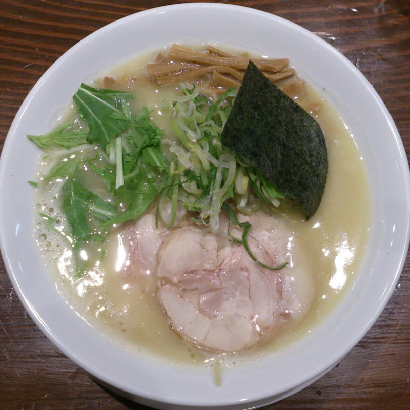 純粋鶏白湯(風見鶏)