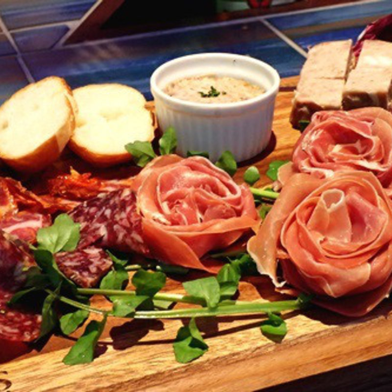 イベリコ豚の5種盛り合わせ(SPANISH DINING Rico)