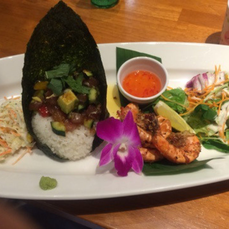 ポキとガーリックシュリンププレート(RRainbow ららぽーと富士見（ダブルレインボー）)