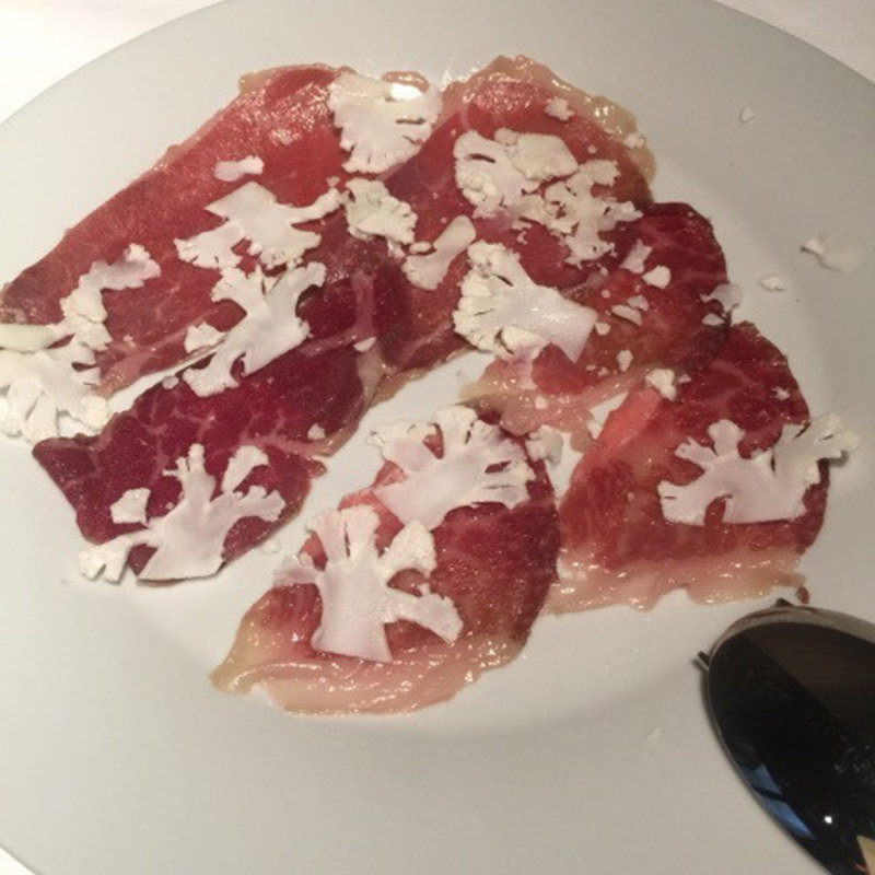 牛肉の生ハム(RUSTEAKS)