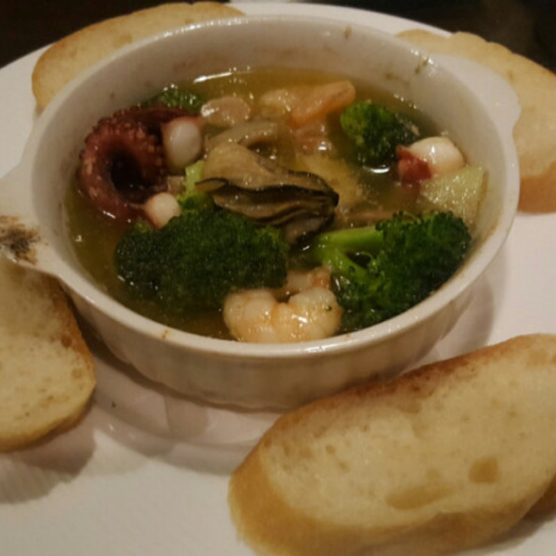 魚介アヒージョ(Saku)