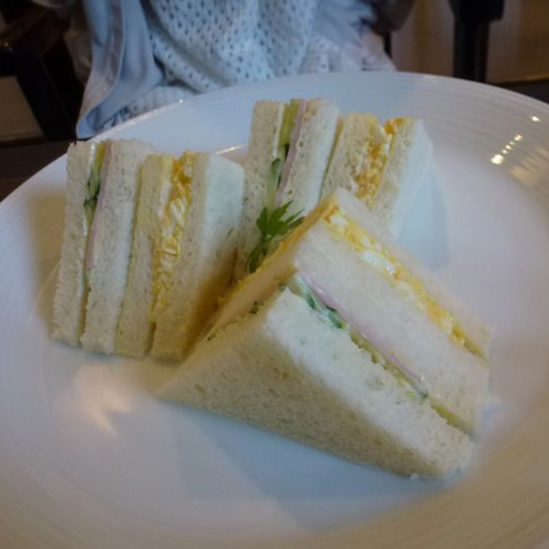 喫茶店のサンドイッチ(Seeds cafe )