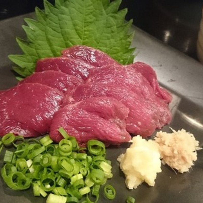 白鷹産　馬刺し(Shoji （ショージ）)