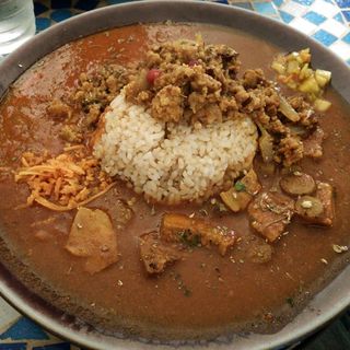 チキンキーマ＋お肉のカレー(豚バラ)　辛さ2(SOMA （ソーマ）)