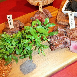 熟成肉3種盛り合せ(Spajio 田町店 （スパージオ）)