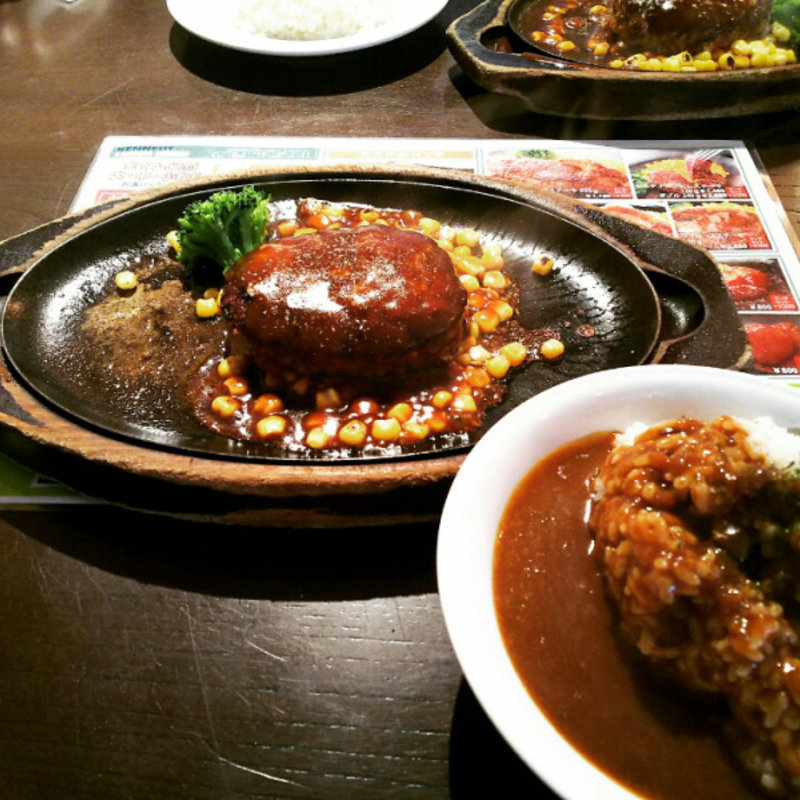 デミグラス150gハンバーグ(steak&cafe kennedy)