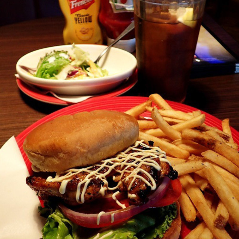 テリヤキバーガーセット(T.G.I FRIDAYS 上野中央通り店 （ティージーアイ フライデーズ）)