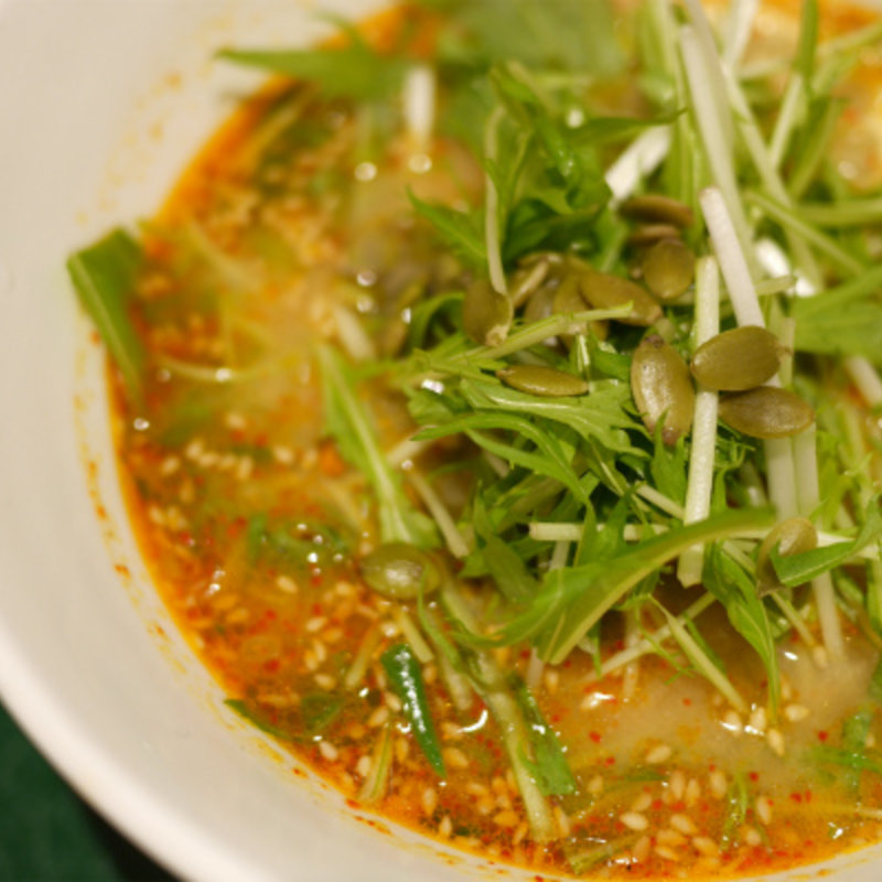 たっぷり野菜の緑たんたん(T's たんたん グランスタ東京（京葉ストリートエリア）)