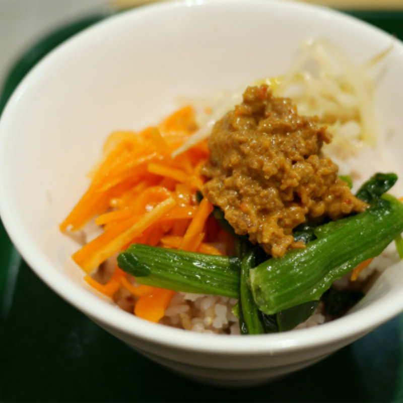 ミニビビンバ丼(T's たんたん グランスタ東京（京葉ストリートエリア）)