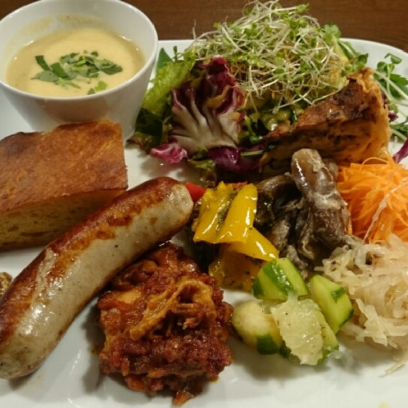 畑プレート+肉(Tafel Bacci)