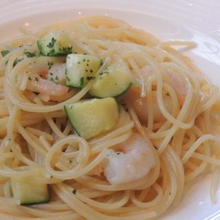 スペシャルランチ 海老とズッキーニのスパゲッティ―ビアンコ