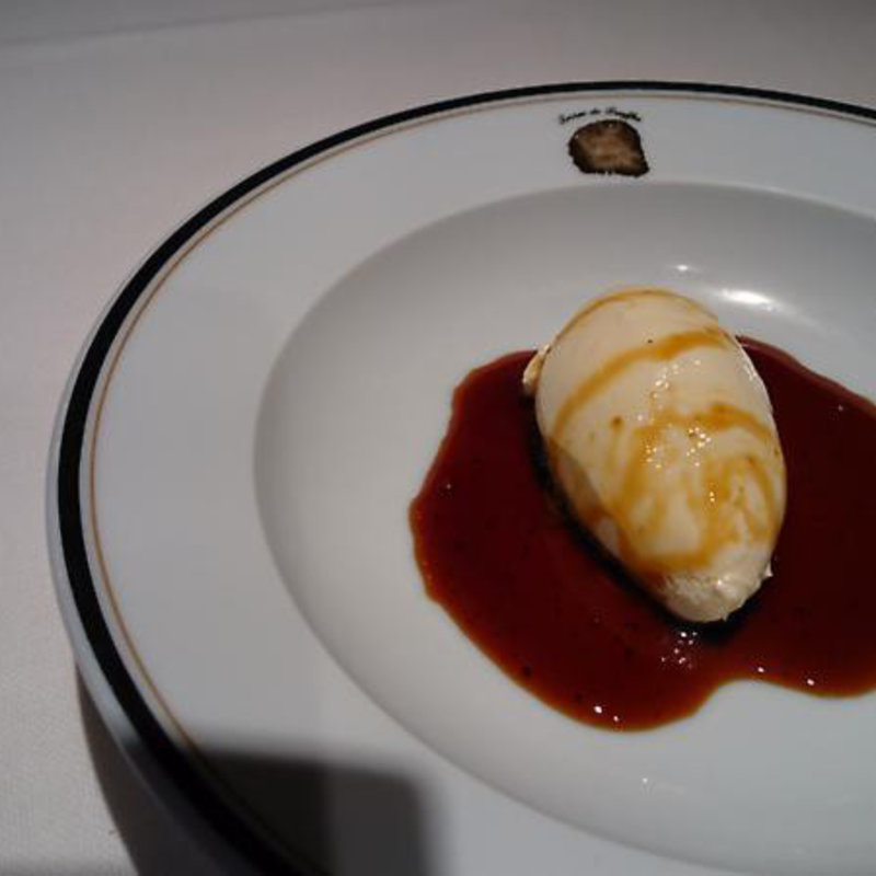 濃厚ヴァニラアイス トリュフキャラメルソース(Terres de Truffes, Tokyo （テール・ド・トリュフ東京）)