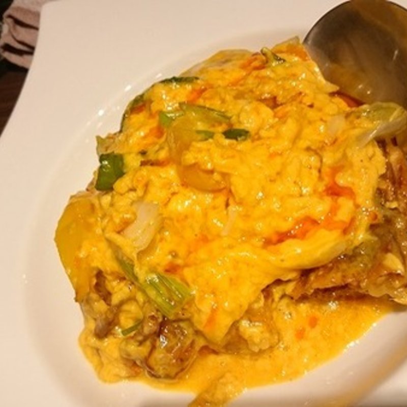 カニと玉子のカレー炒め（プーニム・パッポン・カリー）(THAIFOOD DINING&BAR　マイペンライ )