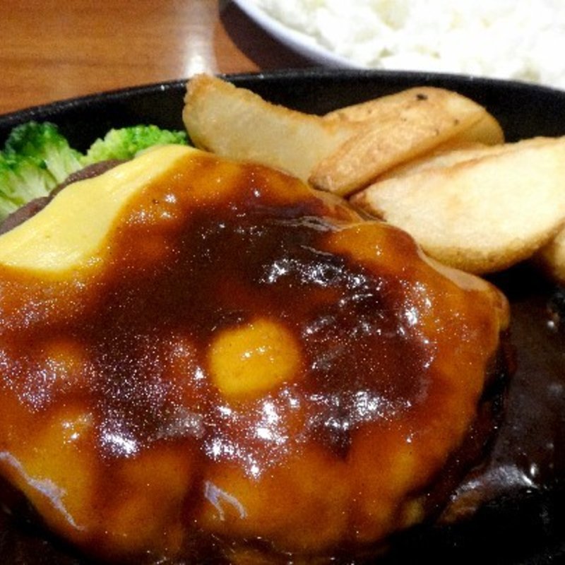 グリルハンバーグランチ(THE CAMP CAFE & GRILL)