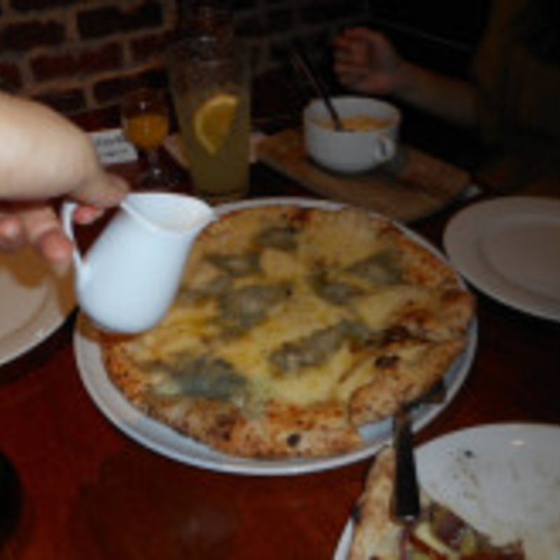 クワトロフロマッジロ(THE RIGOLETTO ocean club)