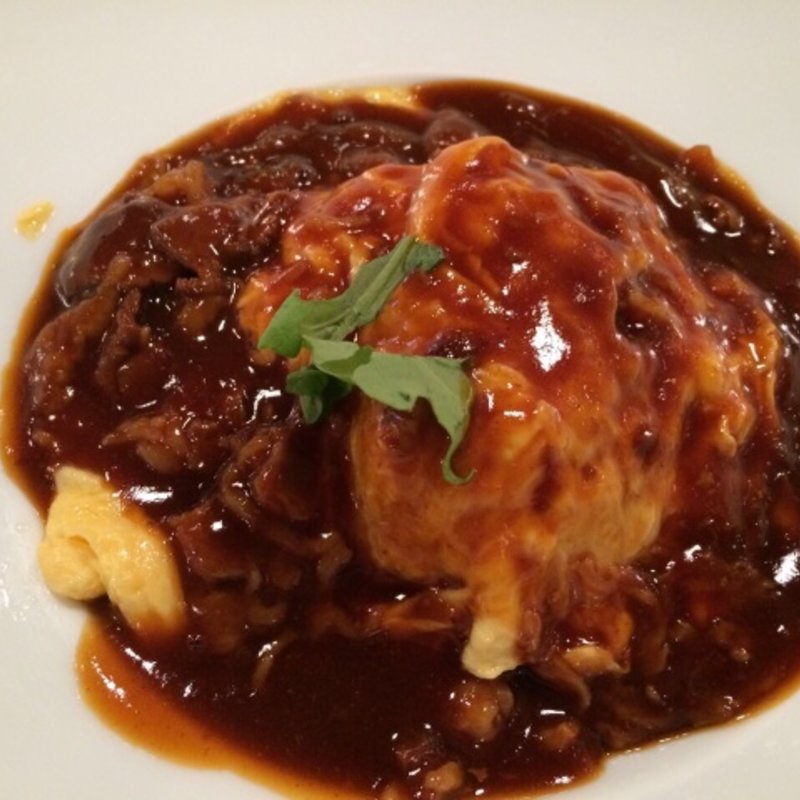 ハヤシソースのオムライス(トウキョウメインダイニング （TOKYO MAIN DINING）)
