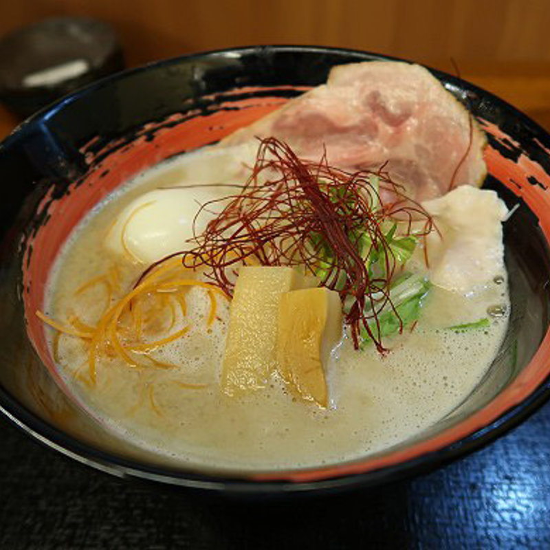 名物鶏そば（並）(ＴＯＲＩＳＯＢＡ ＪＡＮＫ麺 寺田町店)