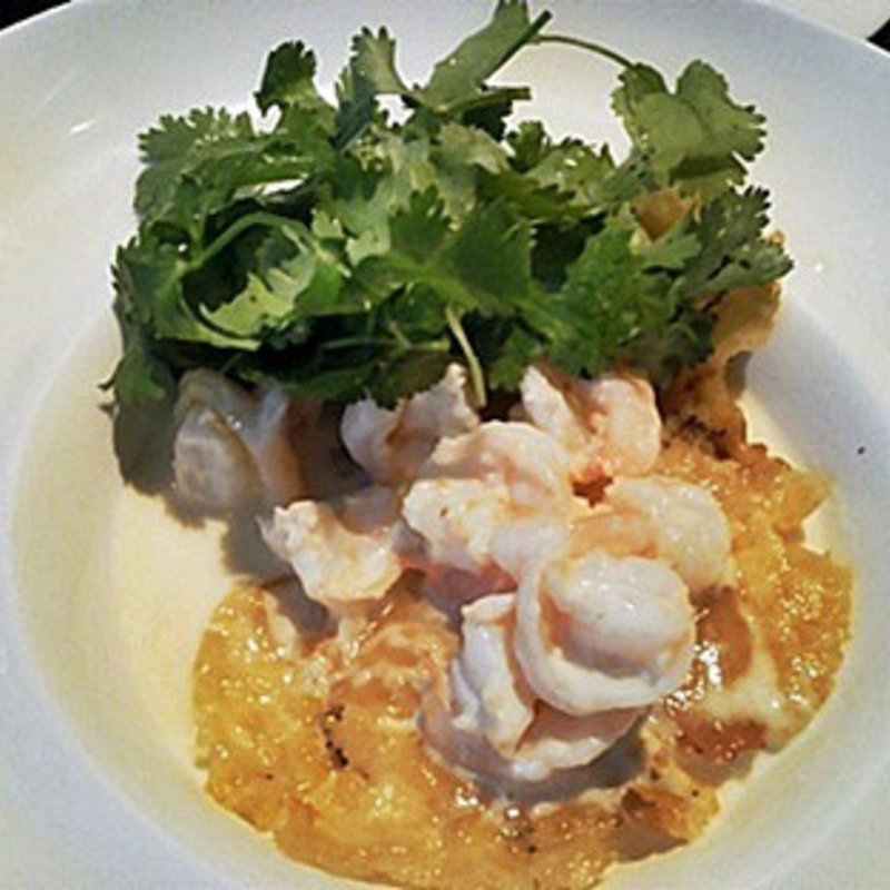 青バナナのフライと小海老のガーリックソース(TORO （トロ）)