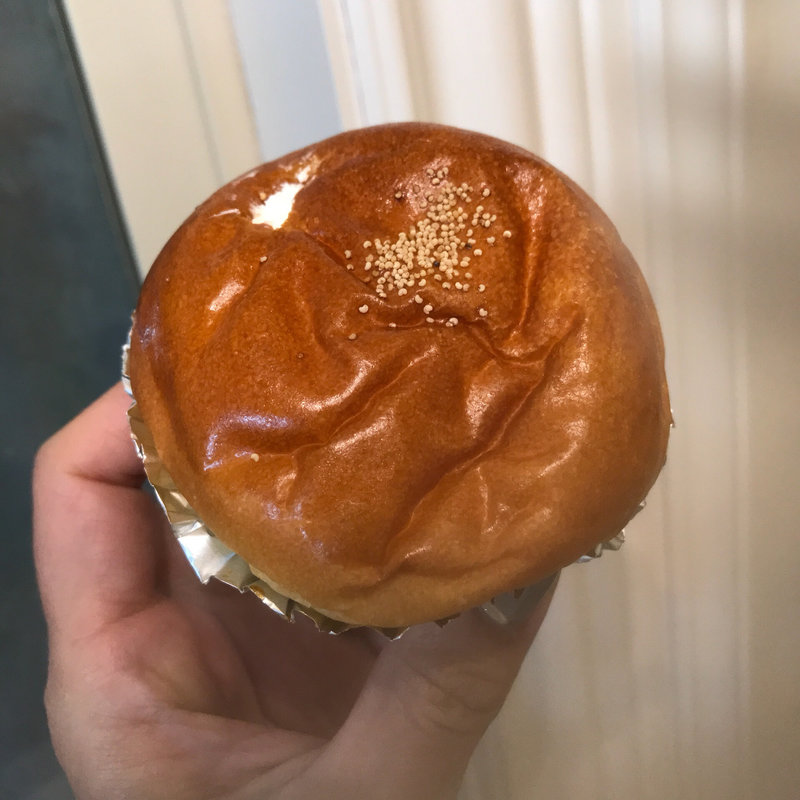 小倉ホイップパン(青葉のパン屋 （青葉（アオバ）のパン屋）)