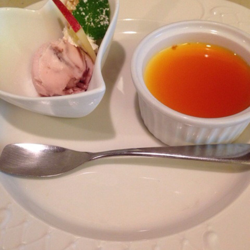 桜のジェラートとなめらかプリン(trattoria Luce （トラットリア ルーチェ）)