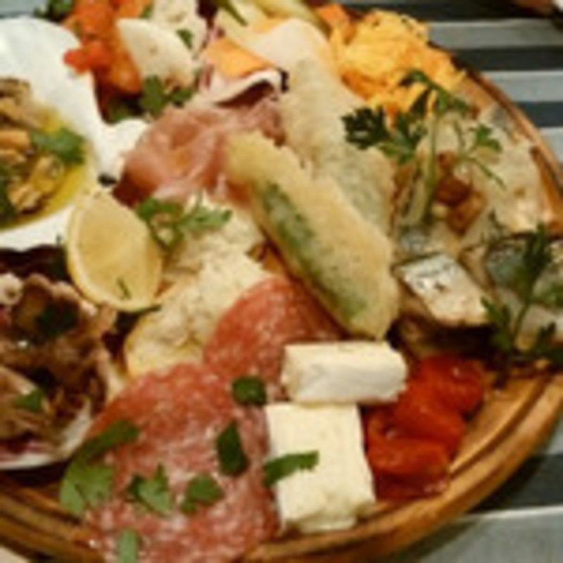 前菜の盛り合わせ(TRATTORIA PESCHERIA SELVAGGIO PRIMO （トラットリア ペスケリア セルバッジョ）)