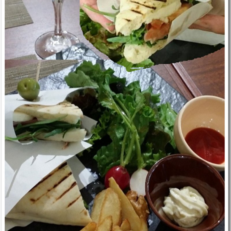 生ハムとモッツアレラチーズのパニーニ(TRATTORIA SOGNI di SOGNI（トラットリア・ソーニ・ディ・ソーニ）)