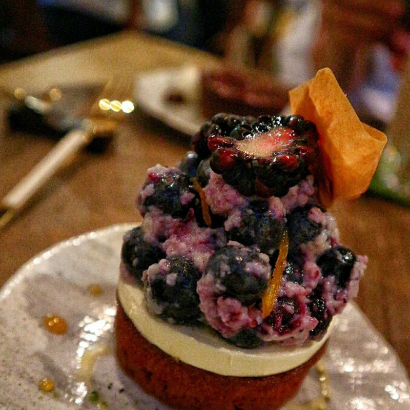 こぼれ梅とマスカルポーネのタルト(tronc (トロン))