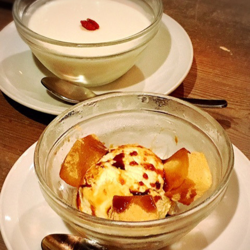 牛8アイス(ＵＳＨＩＨＡＣＨＩ　牛８ 新宿歌舞伎町店 （ウシハチ）)