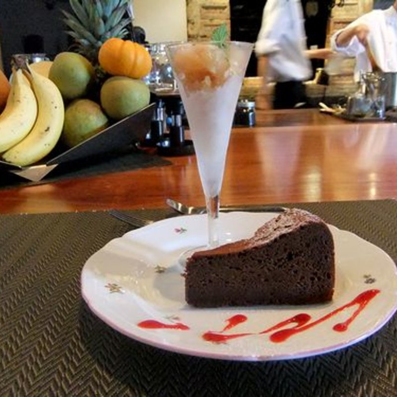 アールグレーのシャーベットとガトーショコラ(イル ガシーヨ)