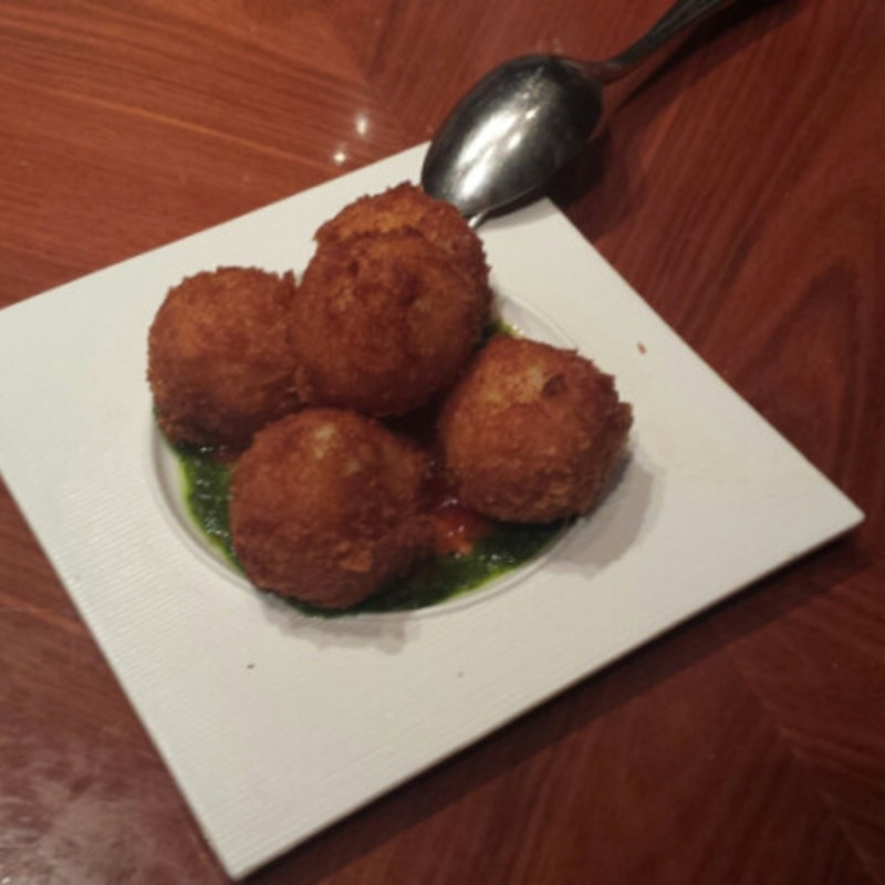 海老と押し麦のぷりぷりコロッケ(ＷＡＺＡ銀座)