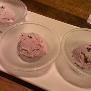 梅田のアイスクリーム 紫芋 のメニュー一覧 Sarah サラ