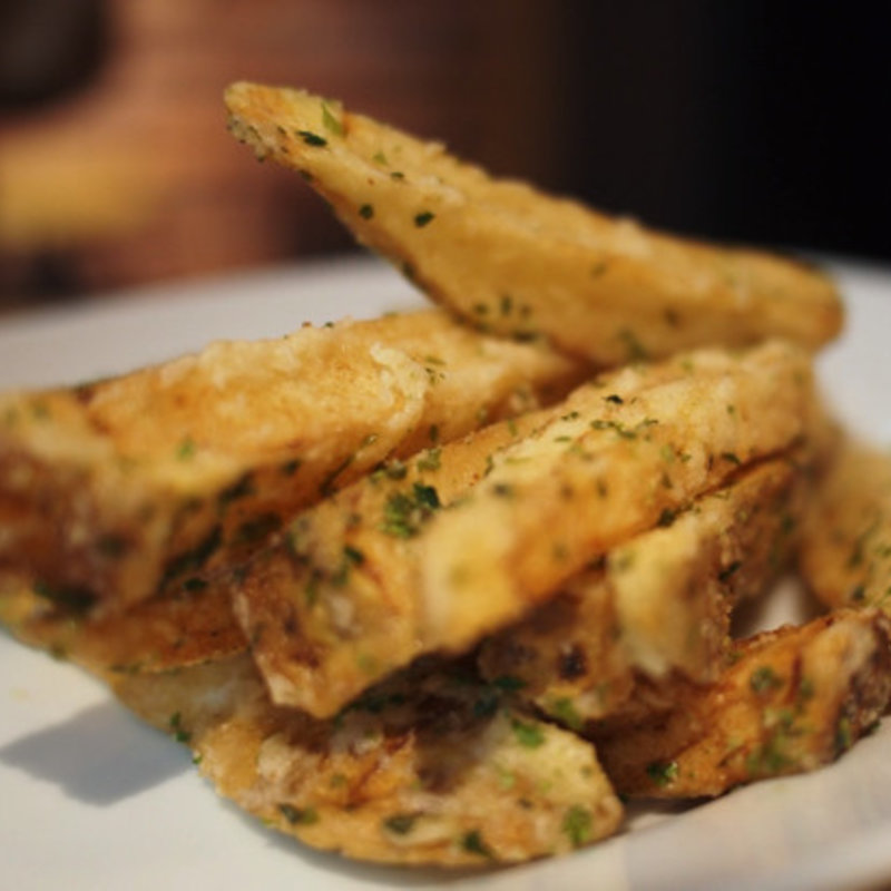 皮付きフライドポテト 青のりコンソメ風味(YONA YONA BEER WORKS 赤坂店 （よなよな ビアワークス【旧店名】よなよな ビアキッチン）)