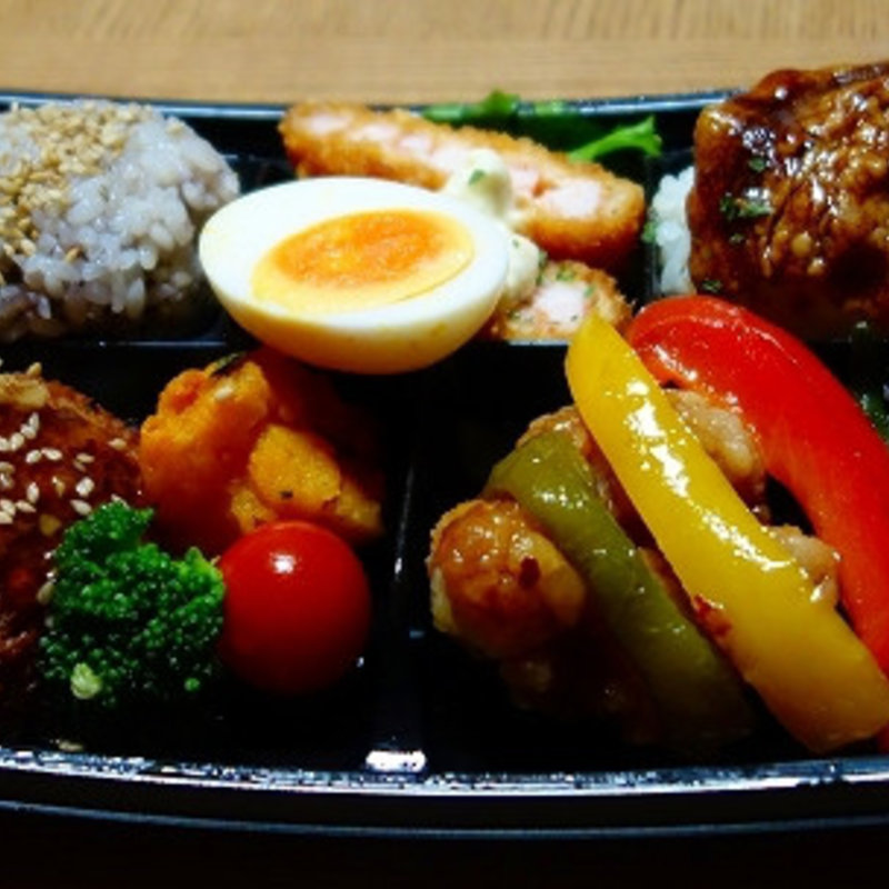 人気セレクション弁当(zen eashion)