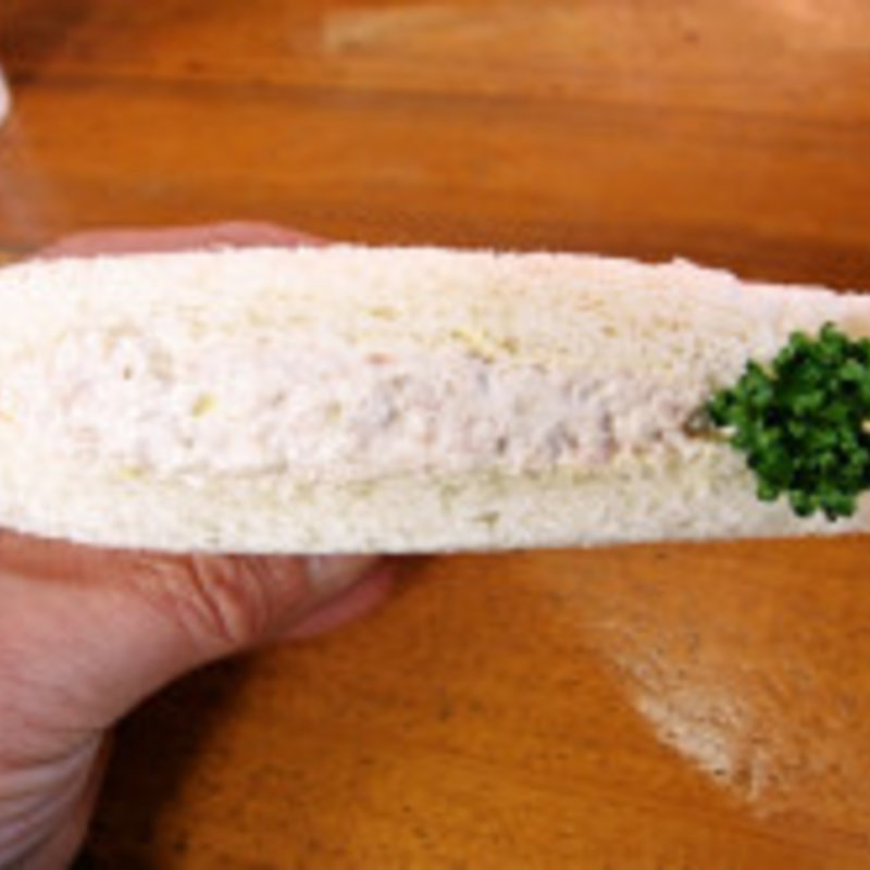 シーチキンサンド(アーノルド・フジ・タカムラ)