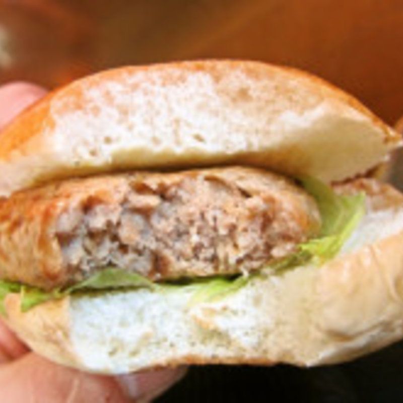 ハンバーガー(アーノルド・フジ・タカムラ)