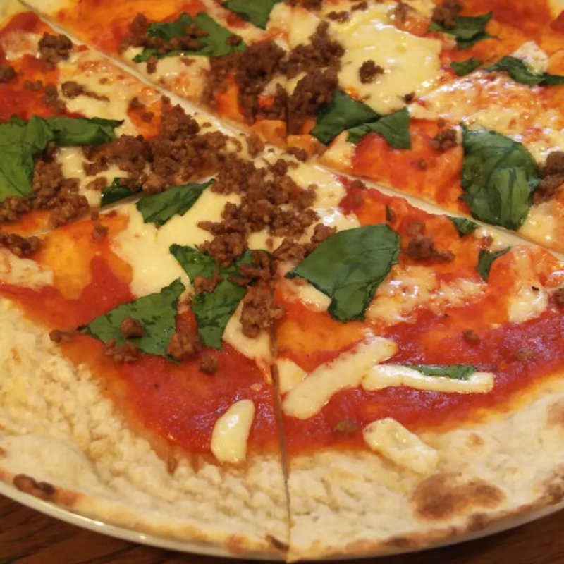 ランチセット（サルシッチャのピッツァ）(アール ザ テーブル 外苑前本店 （R the TABLE【旧店名】CONA 外苑前店）)