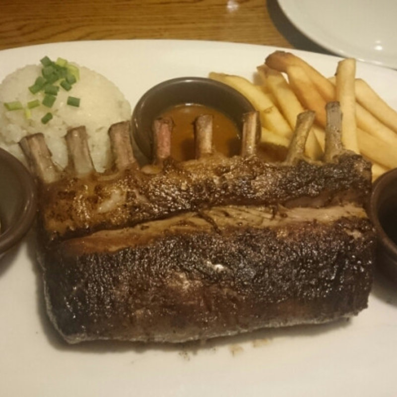 骨付きラム肉(アウトバック・ステーキハウス 品川高輪店 （OUTBACK STEAKHOUSE）)