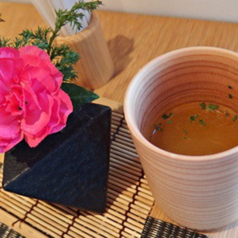 金美人参（きんびにんじん）のすり流し(あえん 目白店 )