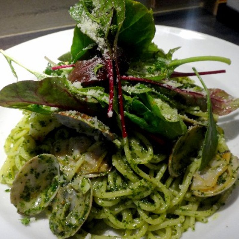 あさりと海老のジェノベーゼ風パスタ(創作和食あおき)